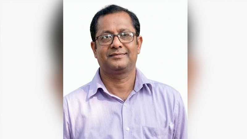 সাংবাদিক পুলক চ্যাটার্জীর মরদেহ ও ৫টি সুইসাইড নোট উদ্ধার করেছে পুলিশ
